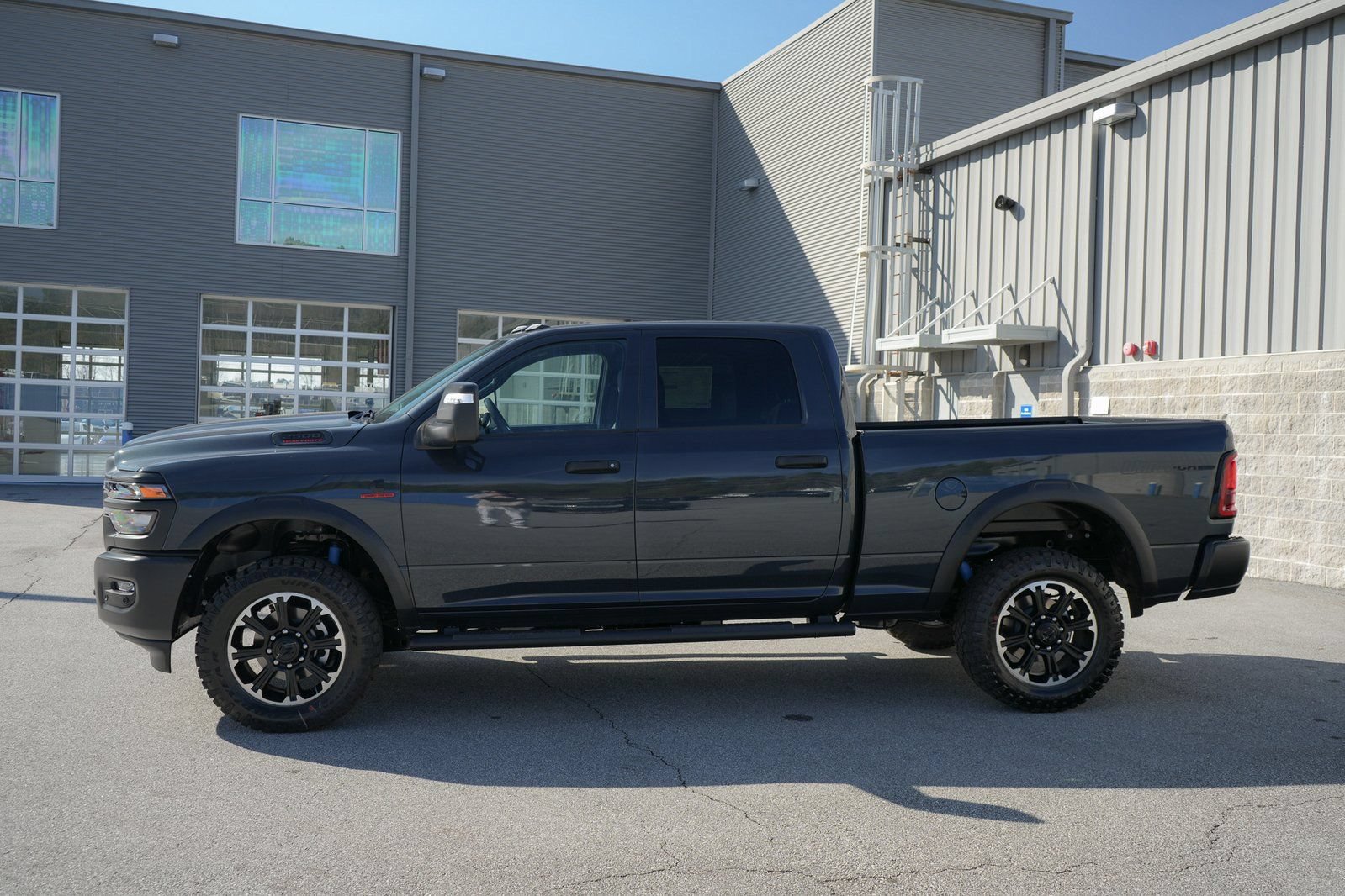 New 2026 RAM 2500 Warlock AWD/4WD image 5