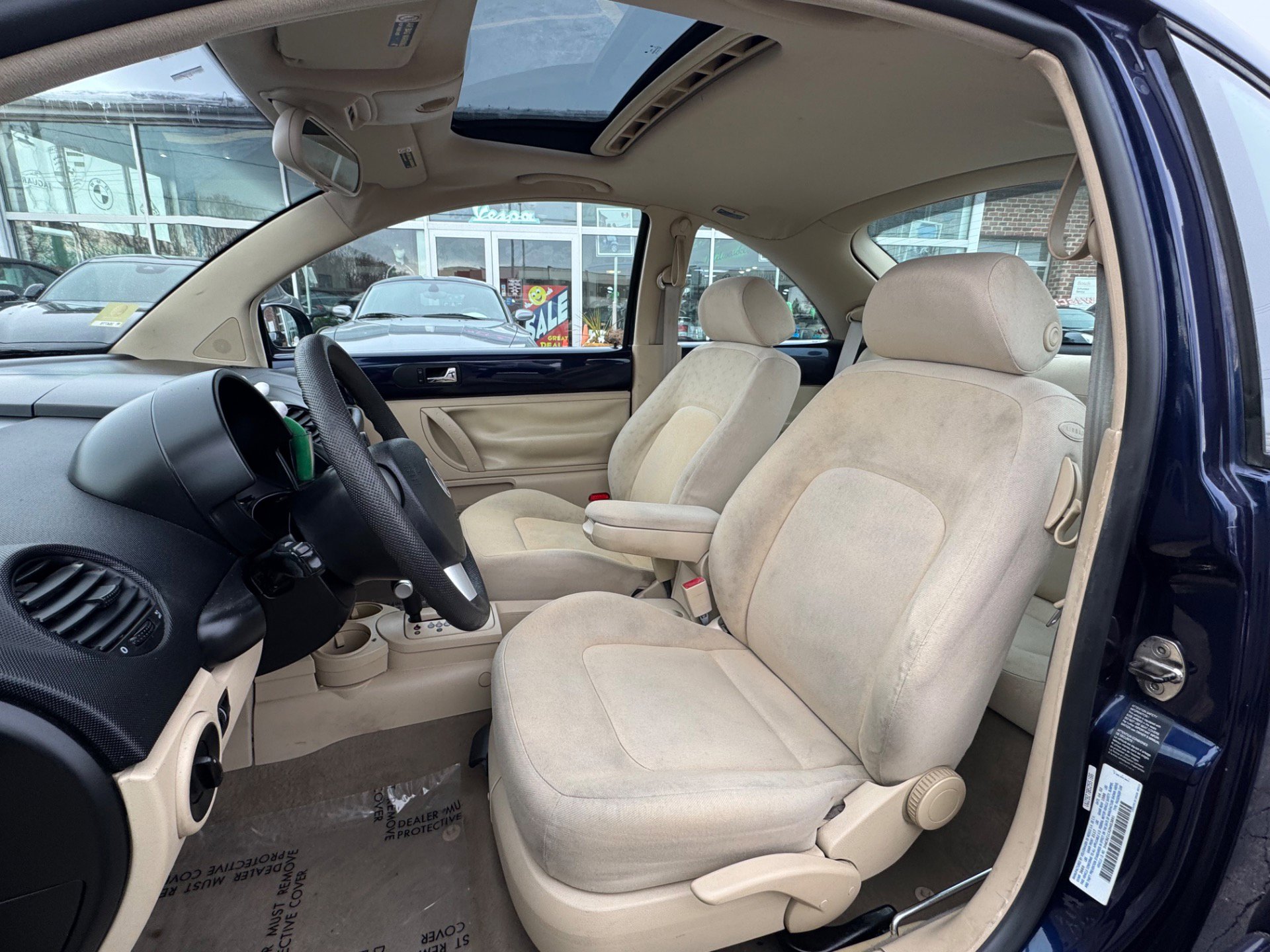 Used 2002 Volkswagen Beetle GLS image 2