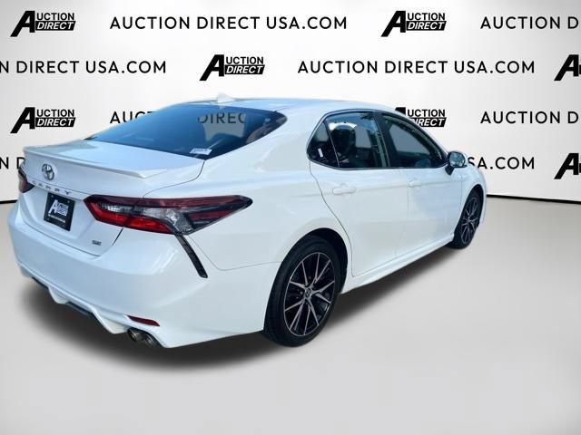 Used 2022 Toyota Camry SE FWD image 21