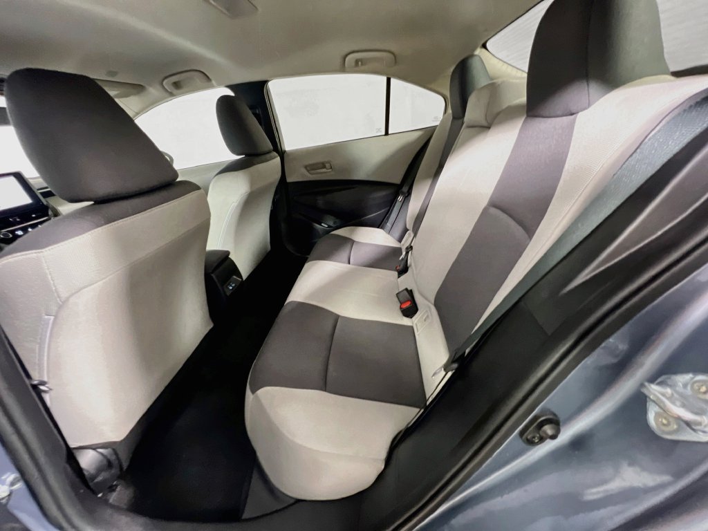 Used 2025 Toyota Corolla LE w/ LE Premium Package FWD image 26