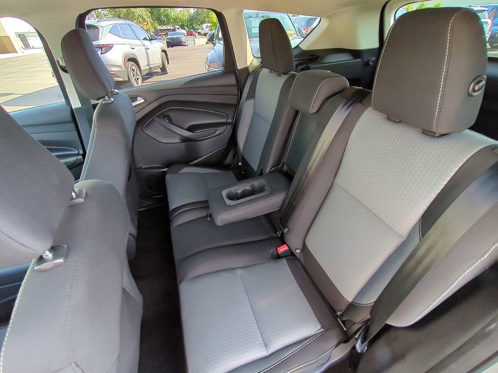 Used 2018 Ford Escape SE image 13