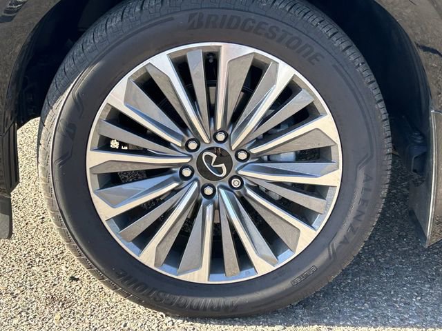 New 2026 INFINITI QX80 Luxe AWD/4WD image 10