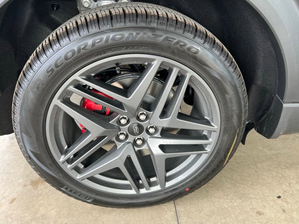 New 2025 Ford Explorer ST w/ Sun And Sound Package image 33