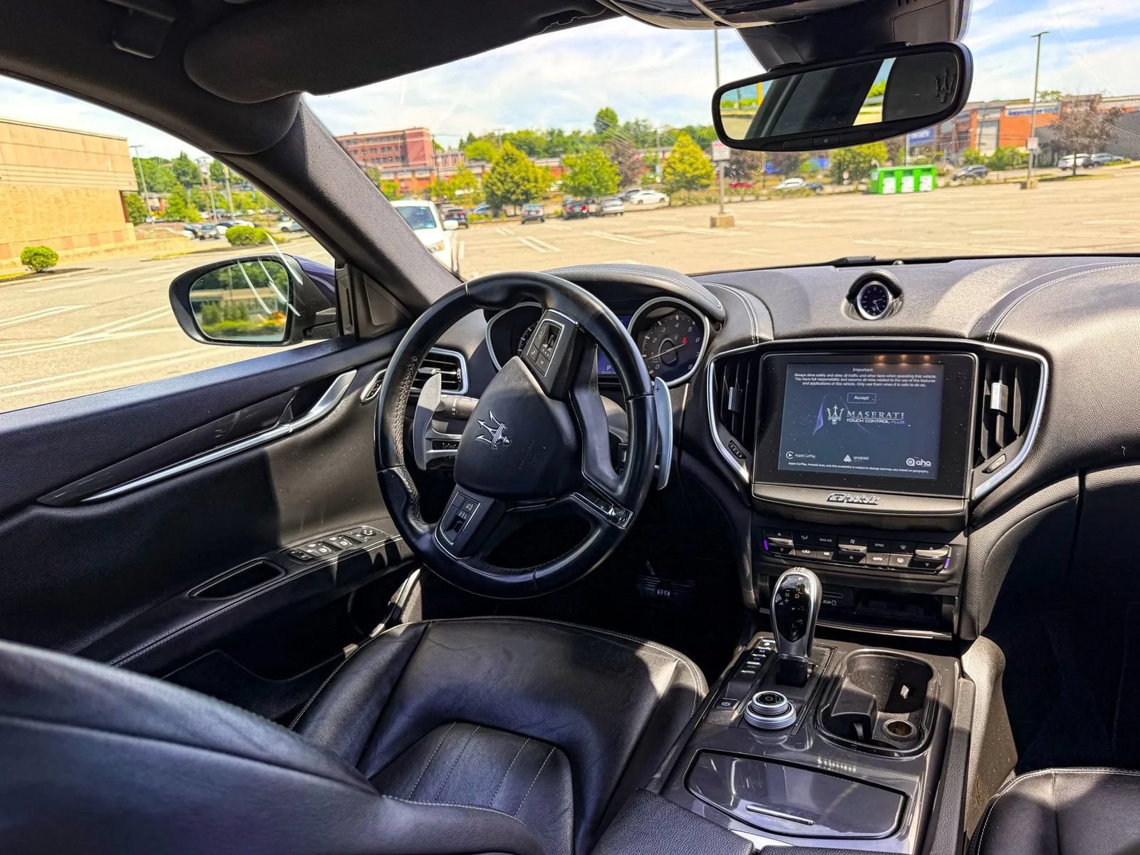 Used 2018 Maserati Ghibli S Q4 AWD/4WD image 23