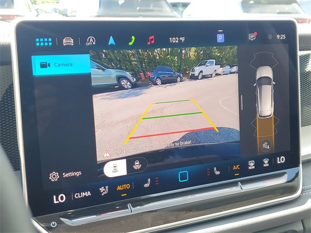 New 2025 Volkswagen Tiguan SE image 26