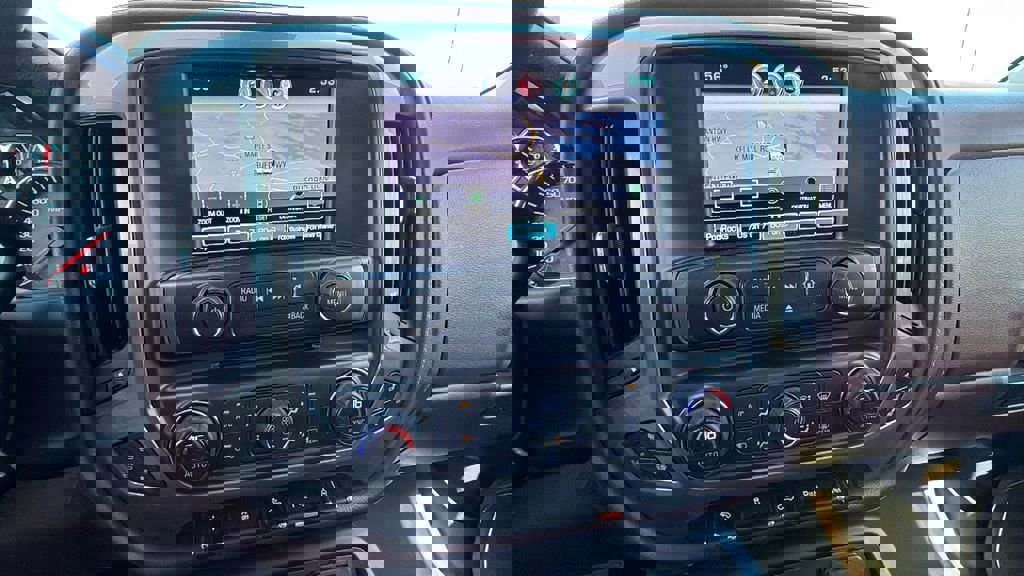 Used 2015 Chevrolet Silverado 1500 High Country w/ High Country Premium Package image 30