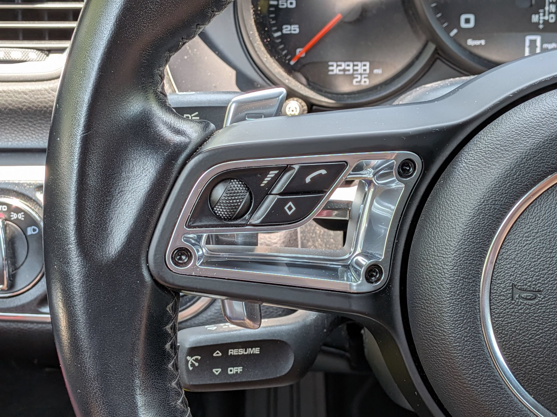 Certified 2019 Porsche 718 Boxster RWD image 8