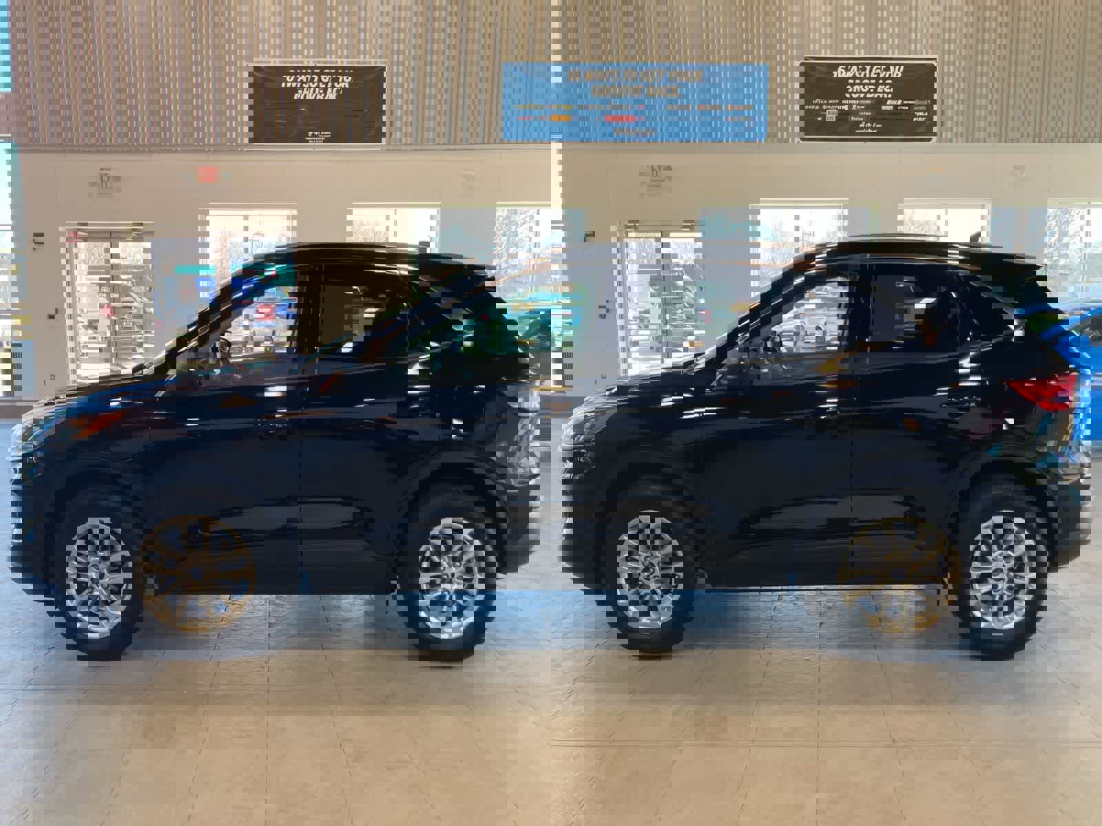 Used 2022 Ford Escape SE w/ Convenience Package image 8