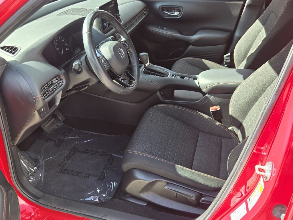 Certified 2024 Honda HR-V Sport image 11