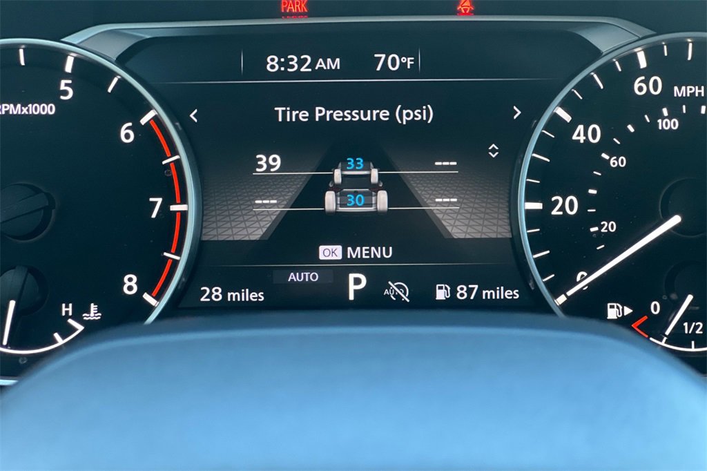 Used 2025 Nissan Rogue SV image 29