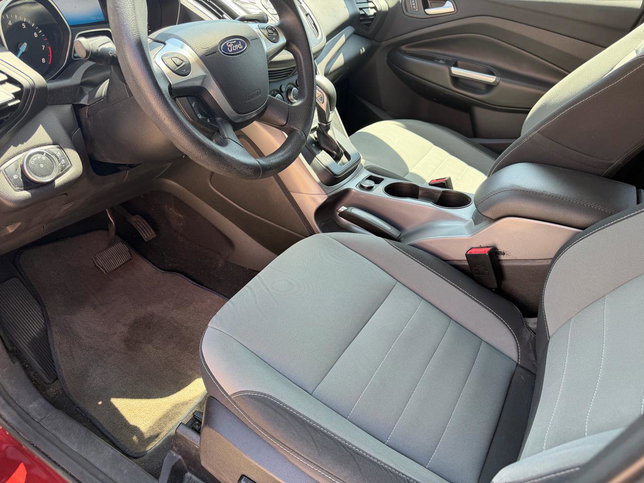 Used 2016 Ford Escape SE AWD/4WD image 14