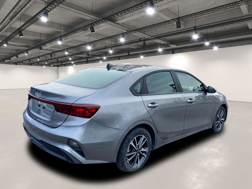 Certified 2024 Kia Forte LXS w/ LXS Technology Package image 8