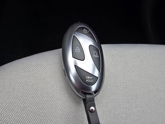 Certified 2025 Hyundai Tucson SE image 28