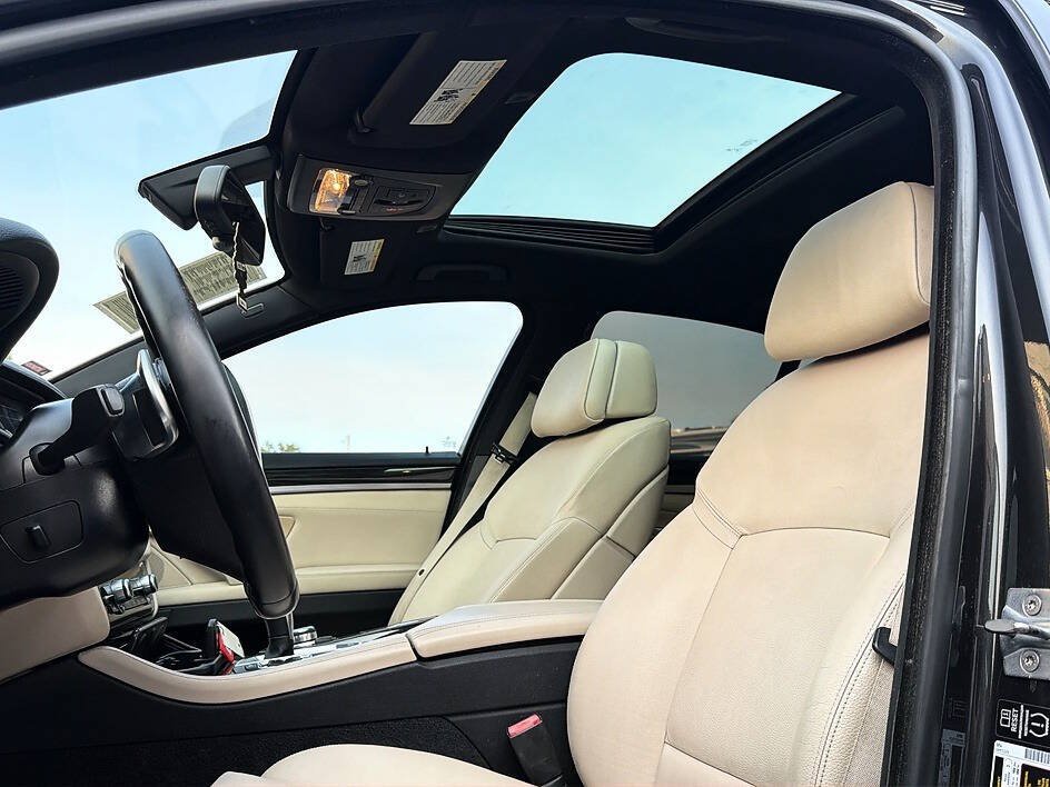 Used 2013 BMW 535i Sedan RWD image 5