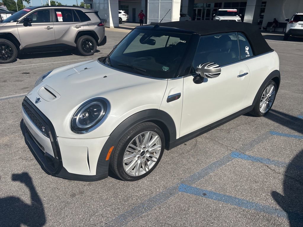 Used 2024 MINI Cooper S FWD image 5