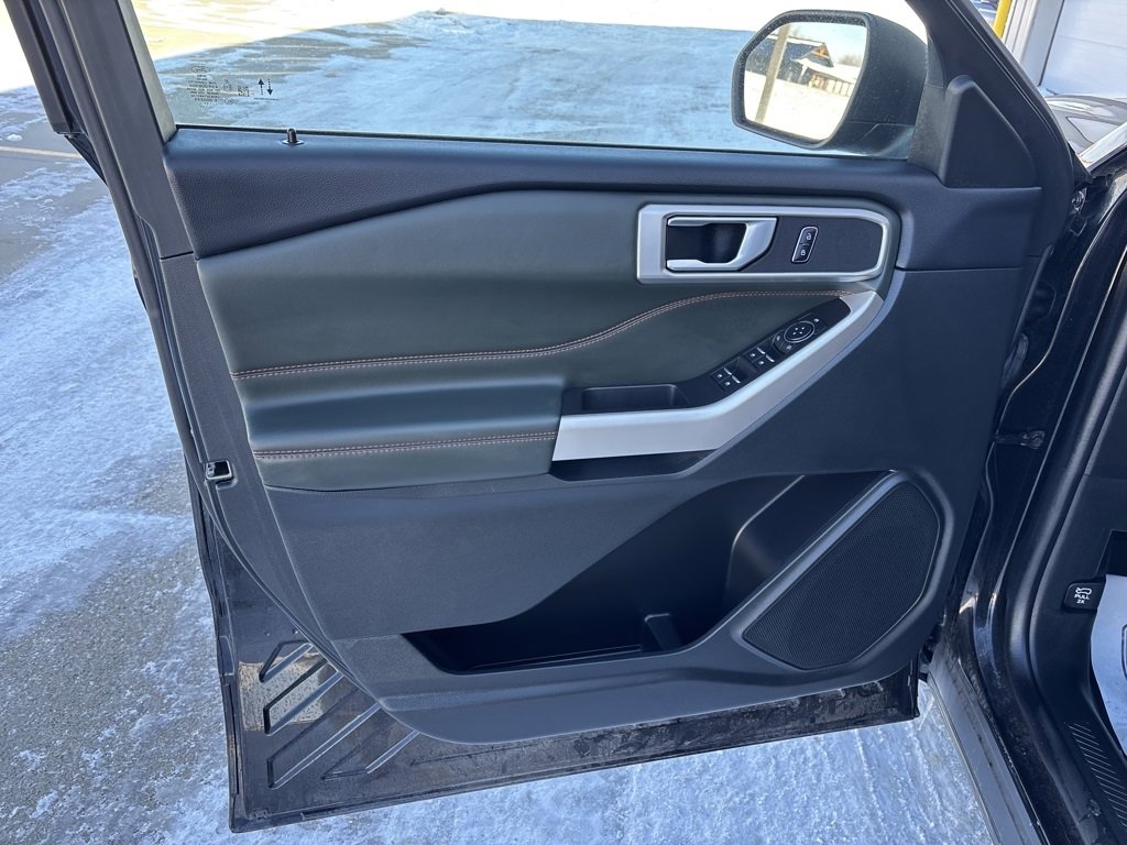 Used 2023 Ford Explorer Timberline image 13