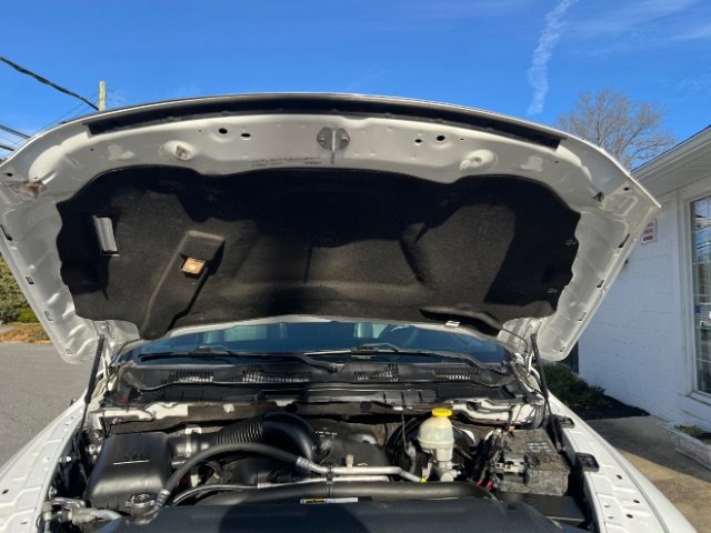 Used 2017 RAM 1500 Laramie w/ Convenience Group image 14