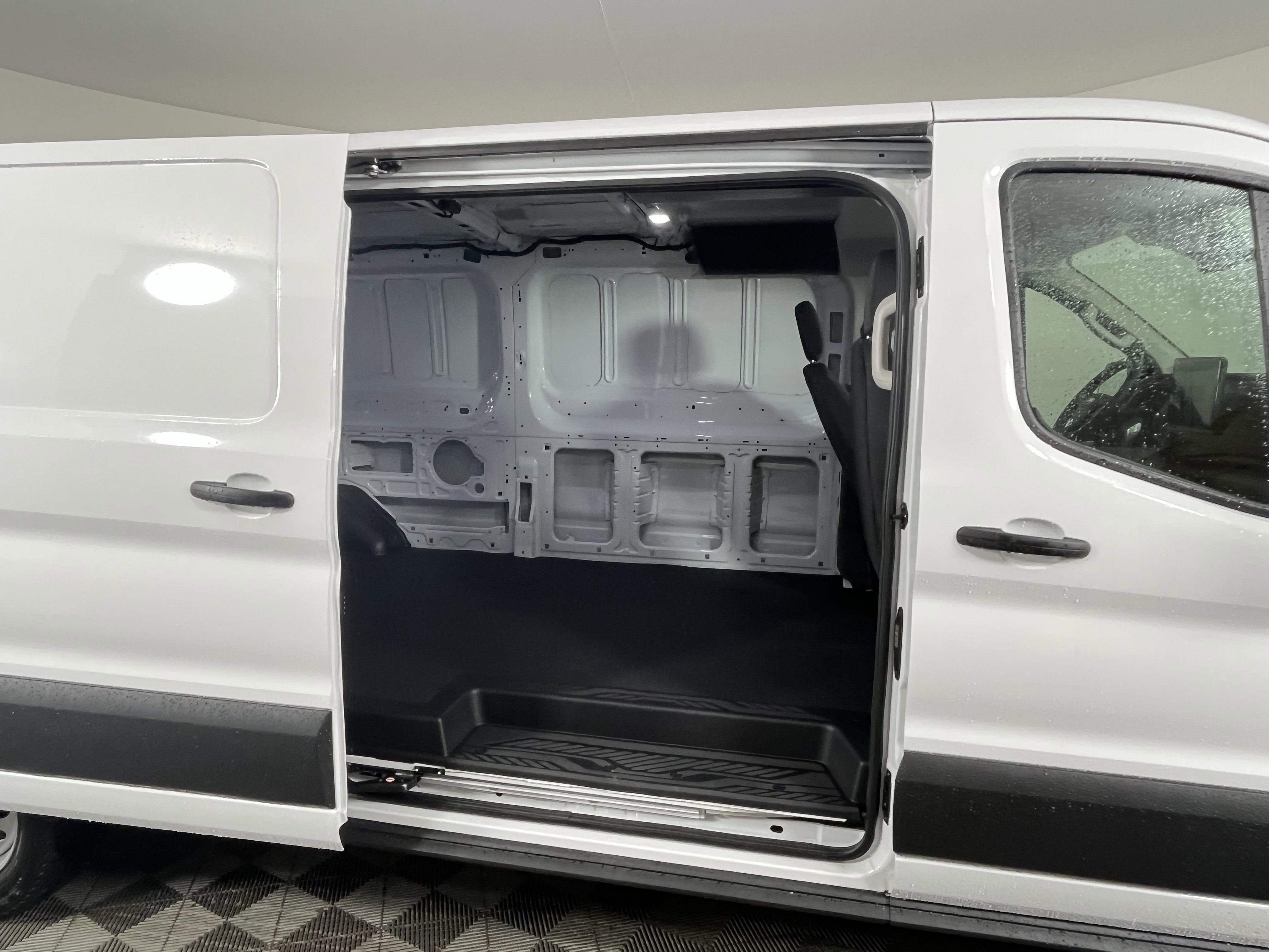 New 2026 Ford Transit 250 Low Roof AWD image 8
