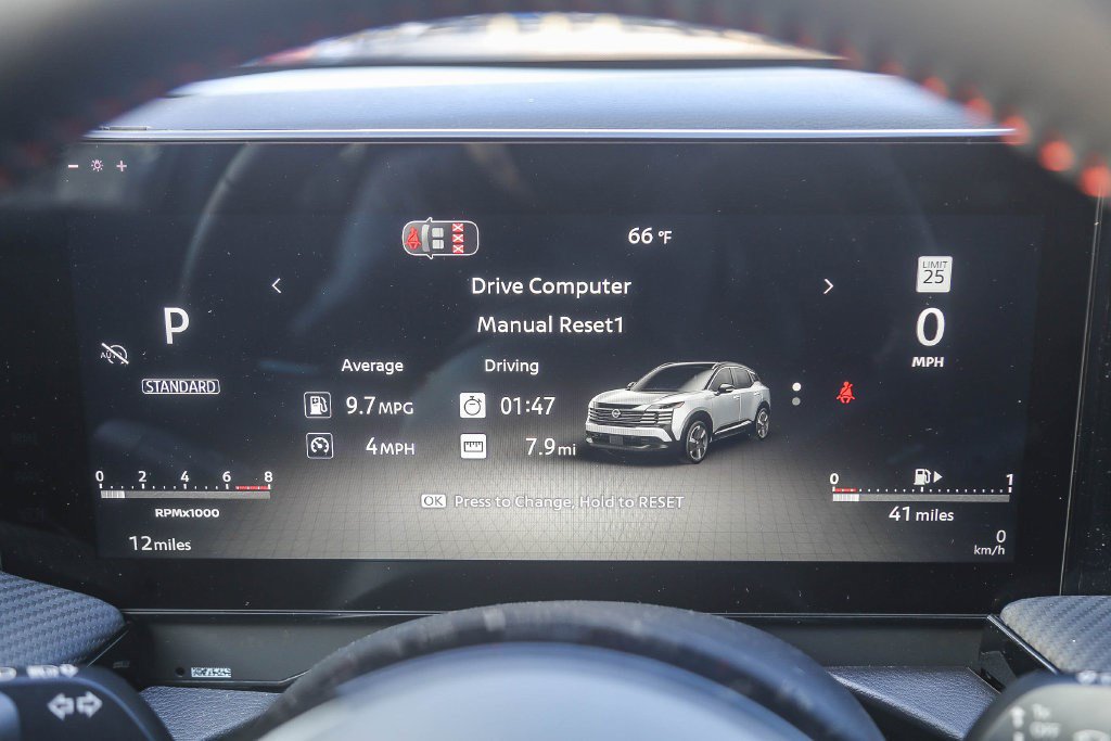 New 2026 Nissan Kicks SR w/ Cold Weather Package FWD image 24