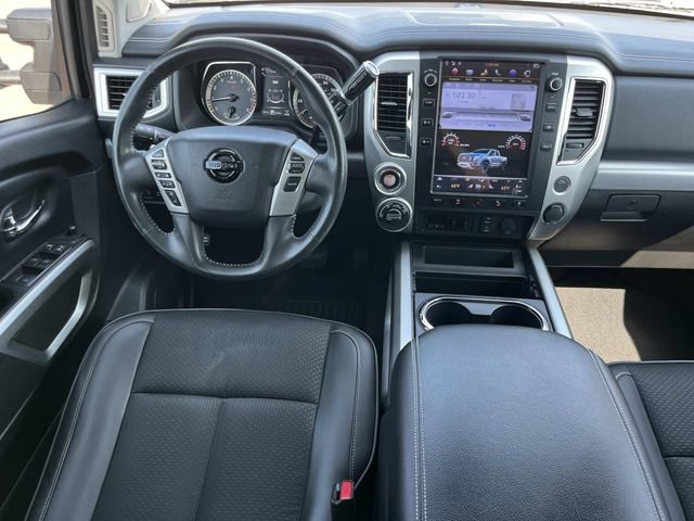 Used 2017 Nissan Titan PRO-4X AWD/4WD image 14