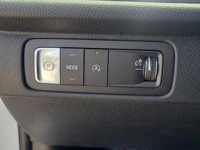 New 2026 Chevrolet Traverse LT image 23