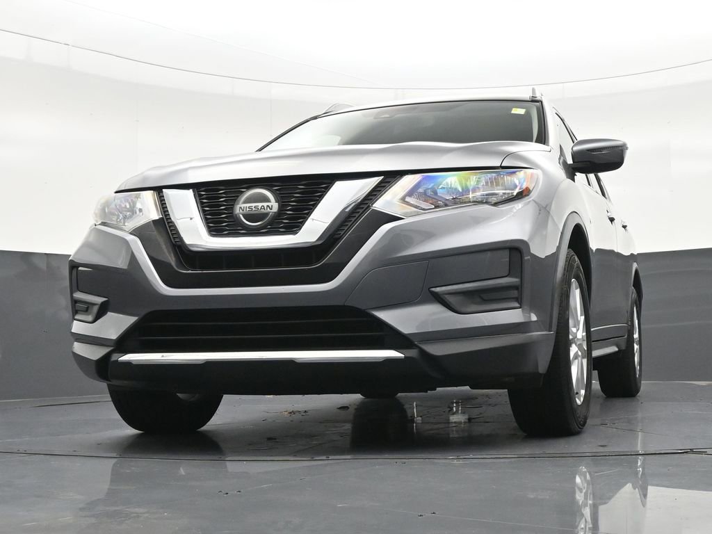 Used 2020 Nissan Rogue S w/ Special Edition Package FWD image 32