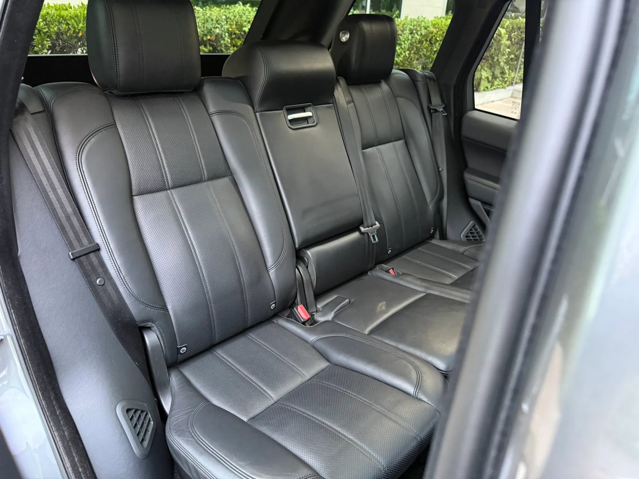 Used 2017 Land Rover Range Rover Supercharged AWD/4WD image 22