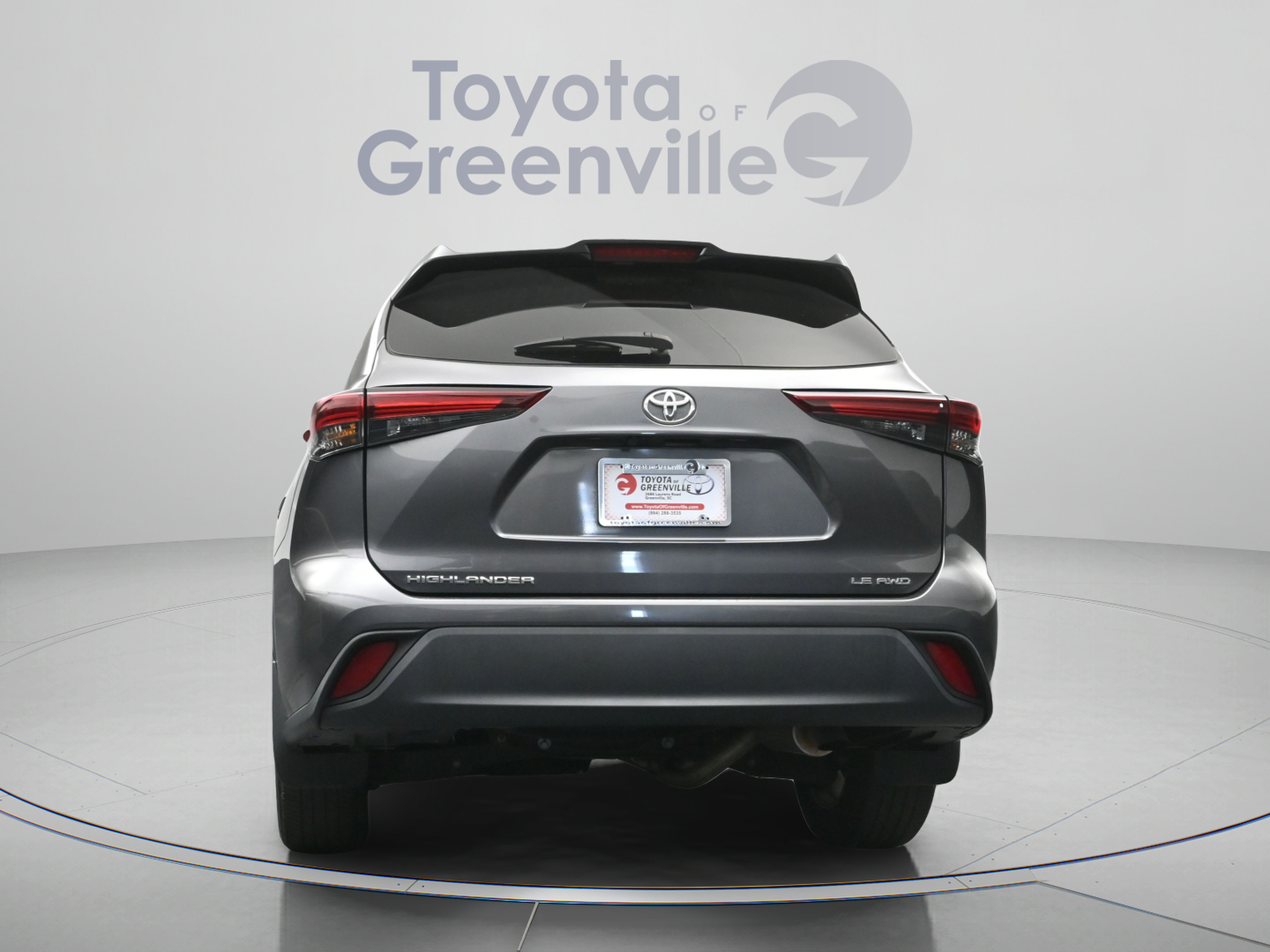 Certified 2024 Toyota Highlander LE AWD/4WD image 11
