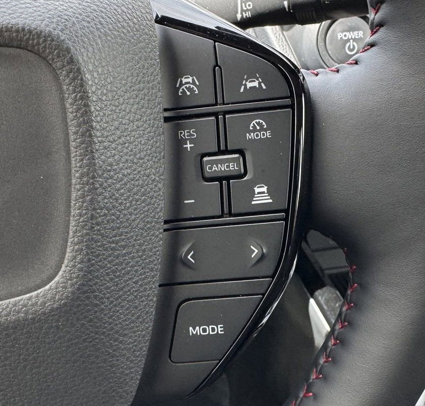 Used 2024 Toyota Prius Prime FWD image 18