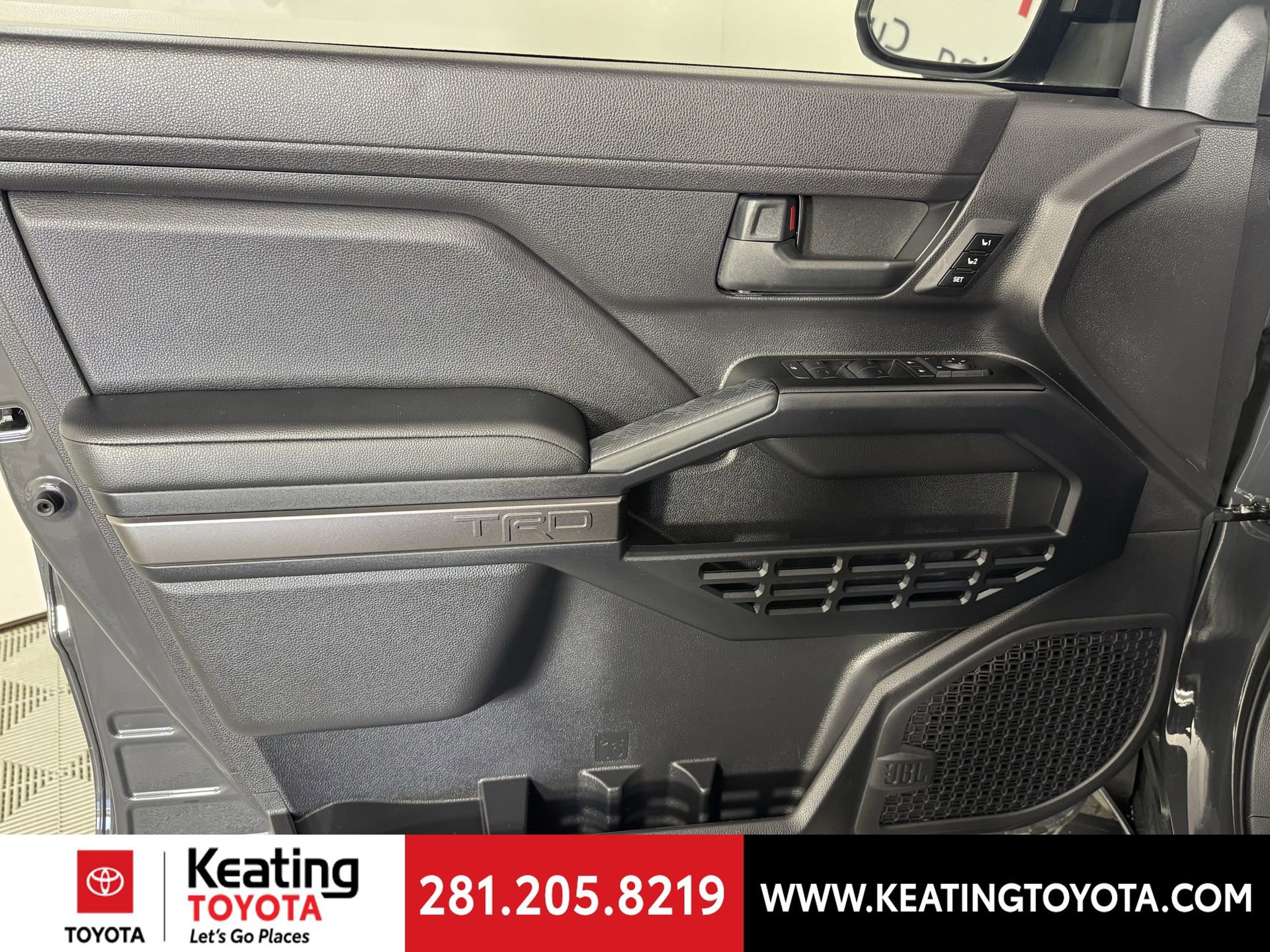 Certified 2025 Toyota 4Runner TRD Off-Road Premium image 13