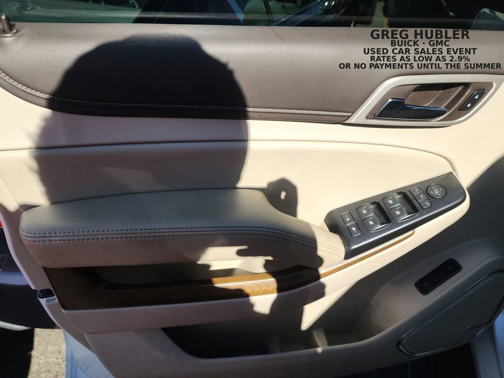 Used 2019 GMC Yukon Denali w/ Denali Ultimate Package image 14