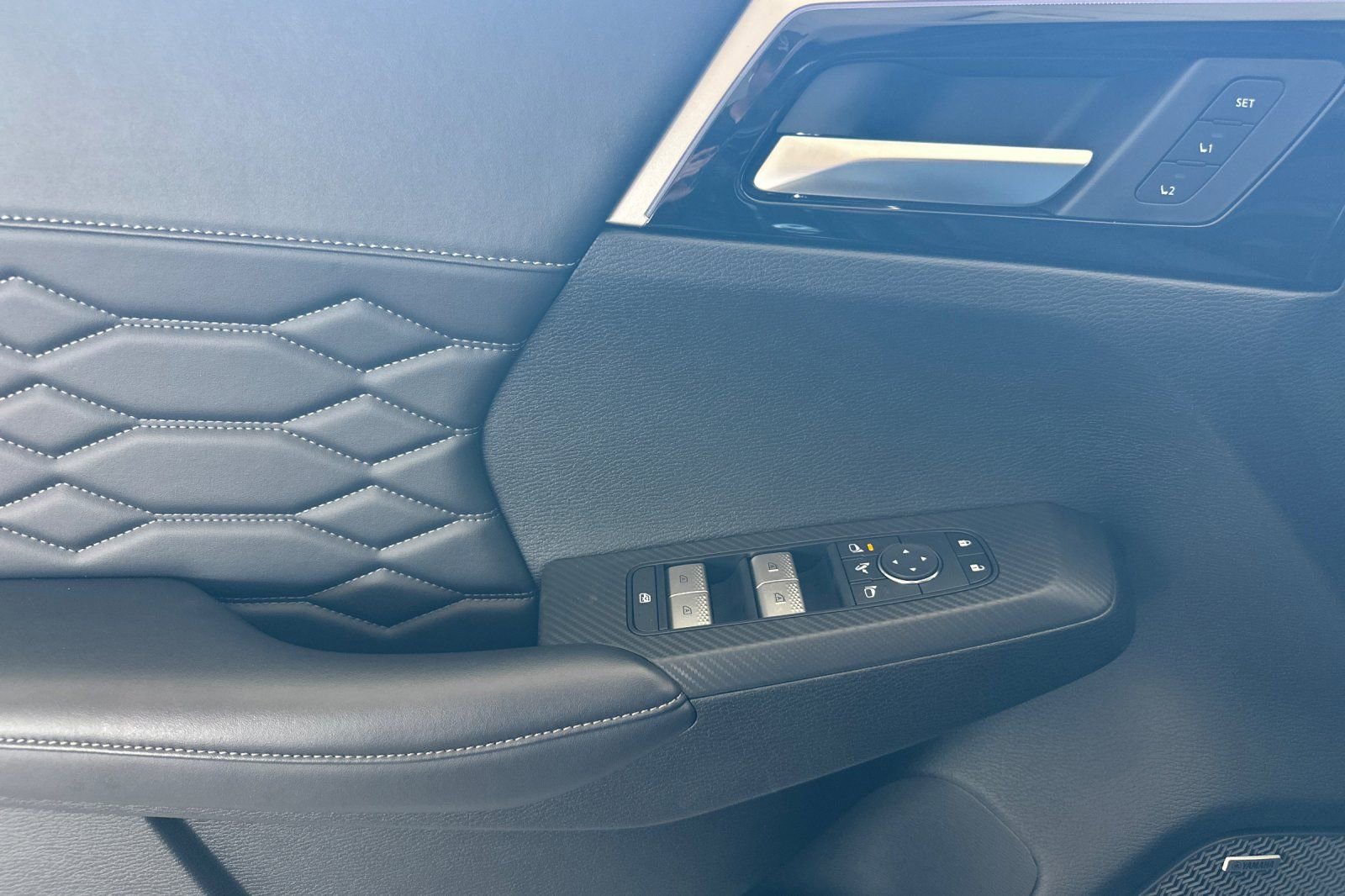 New 2025 Mitsubishi Outlander SEL image 10