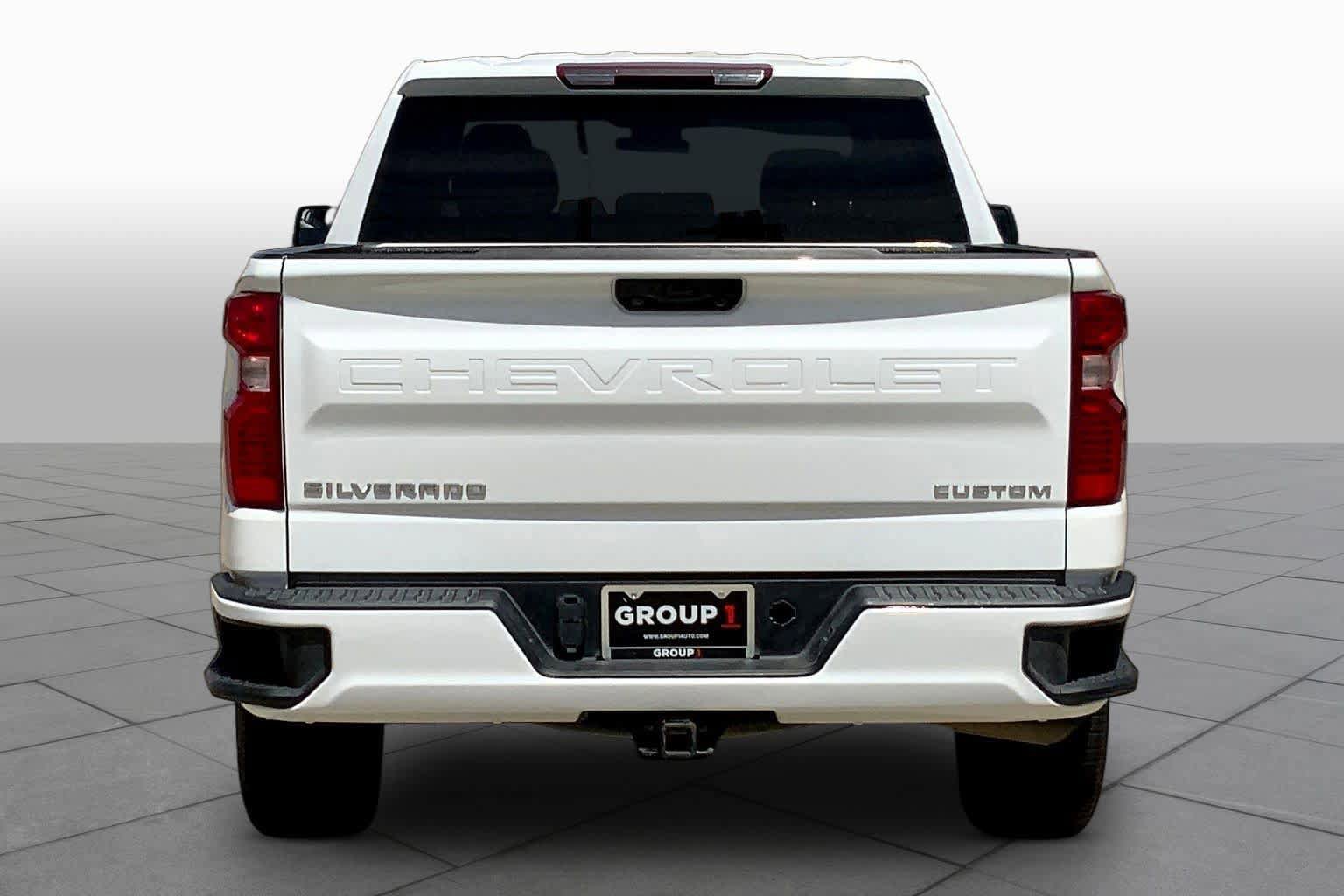 Used 2024 Chevrolet Silverado 1500 Custom image 9