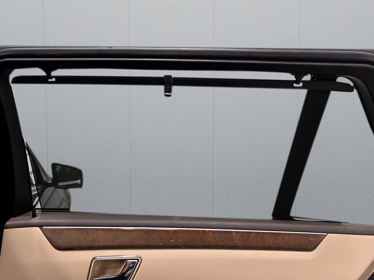 Used 2011 Mercedes-Benz E 350 4MATIC Wagon image 27