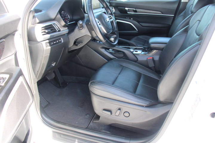 Used 2020 Kia Telluride EX FWD image 11