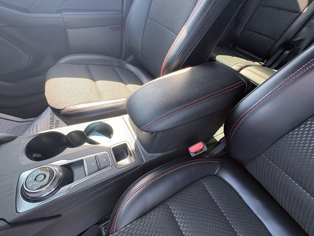 Used 2024 Ford Escape ST-Line w/ Tech Pack #1 image 35