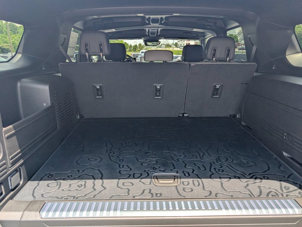 New 2025 GMC Hummer EV 2X AWD/4WD image 14