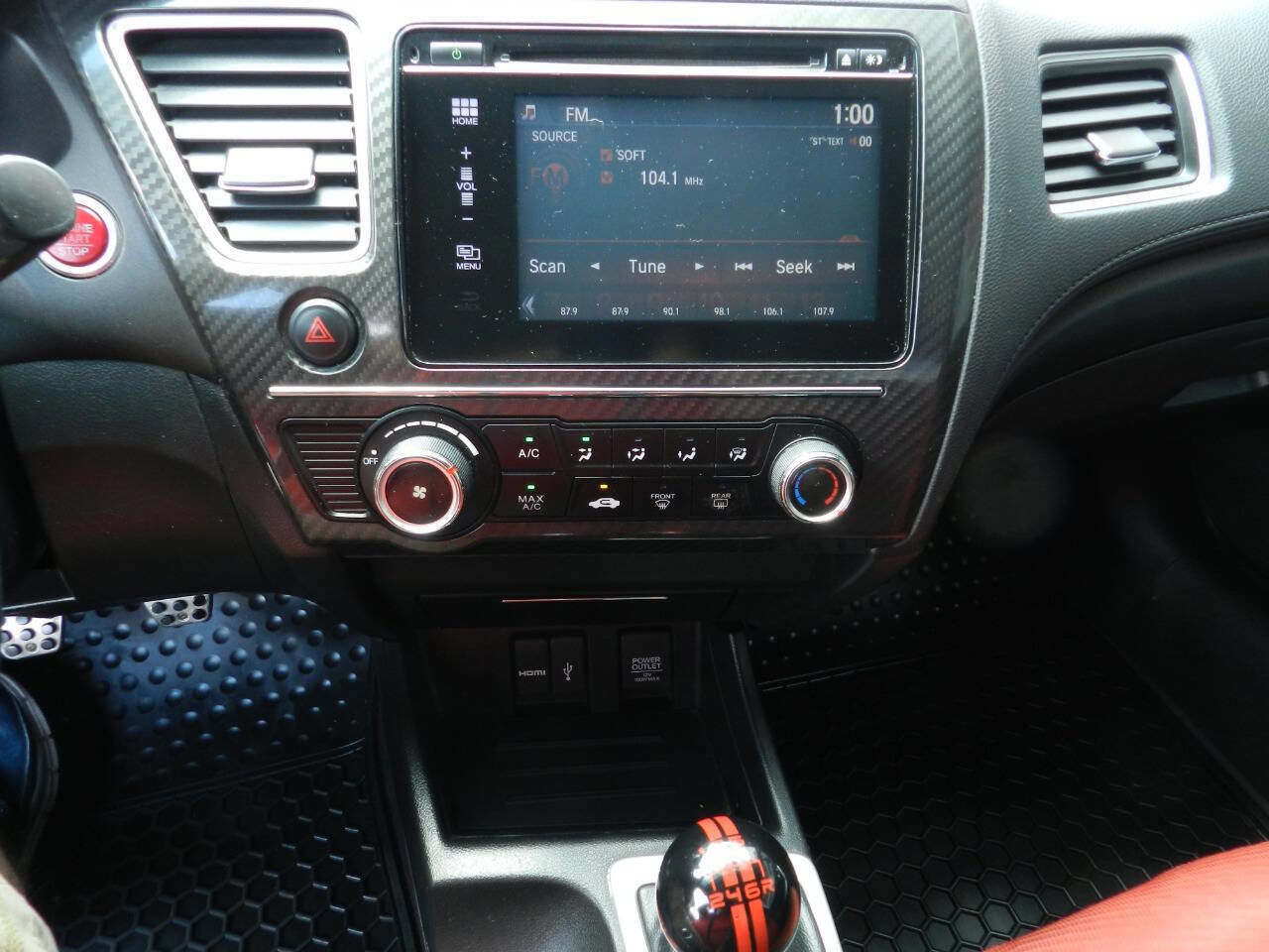 Used 2015 Honda Civic Si image 16