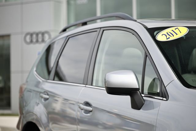 Used 2017 Subaru Forester 2.5i Limited w/ Protection Package #2 image 3