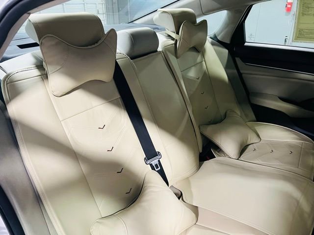 Used 2018 Honda Accord EX image 27