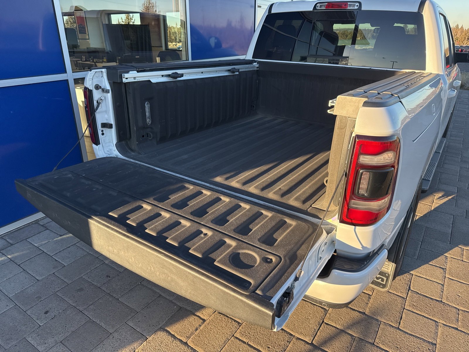 Used 2020 RAM 1500 Sport w/ Level 2 Equipment Goup w/2_L image 8