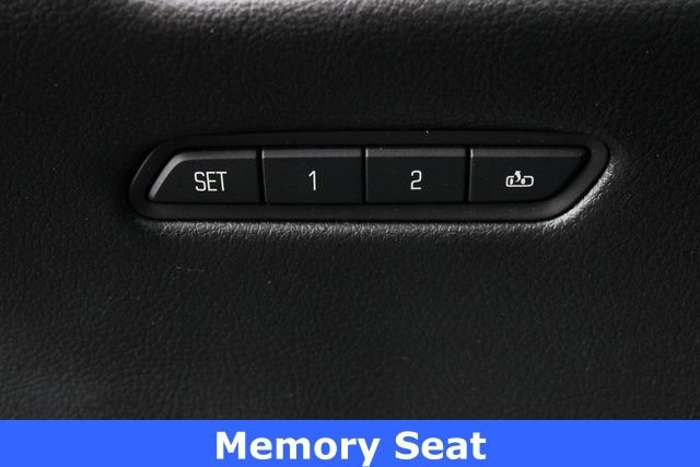 Used 2017 Cadillac XT5 Platinum image 6