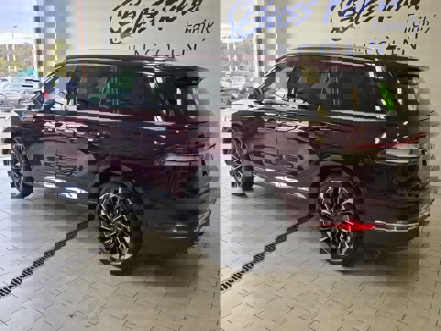 Used 2020 Lincoln Aviator Reserve w/ Equipment Group 202A image 17