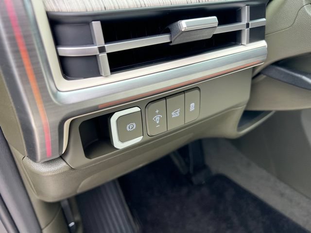 New 2025 Hyundai Santa Fe Calligraphy AWD/4WD image 21