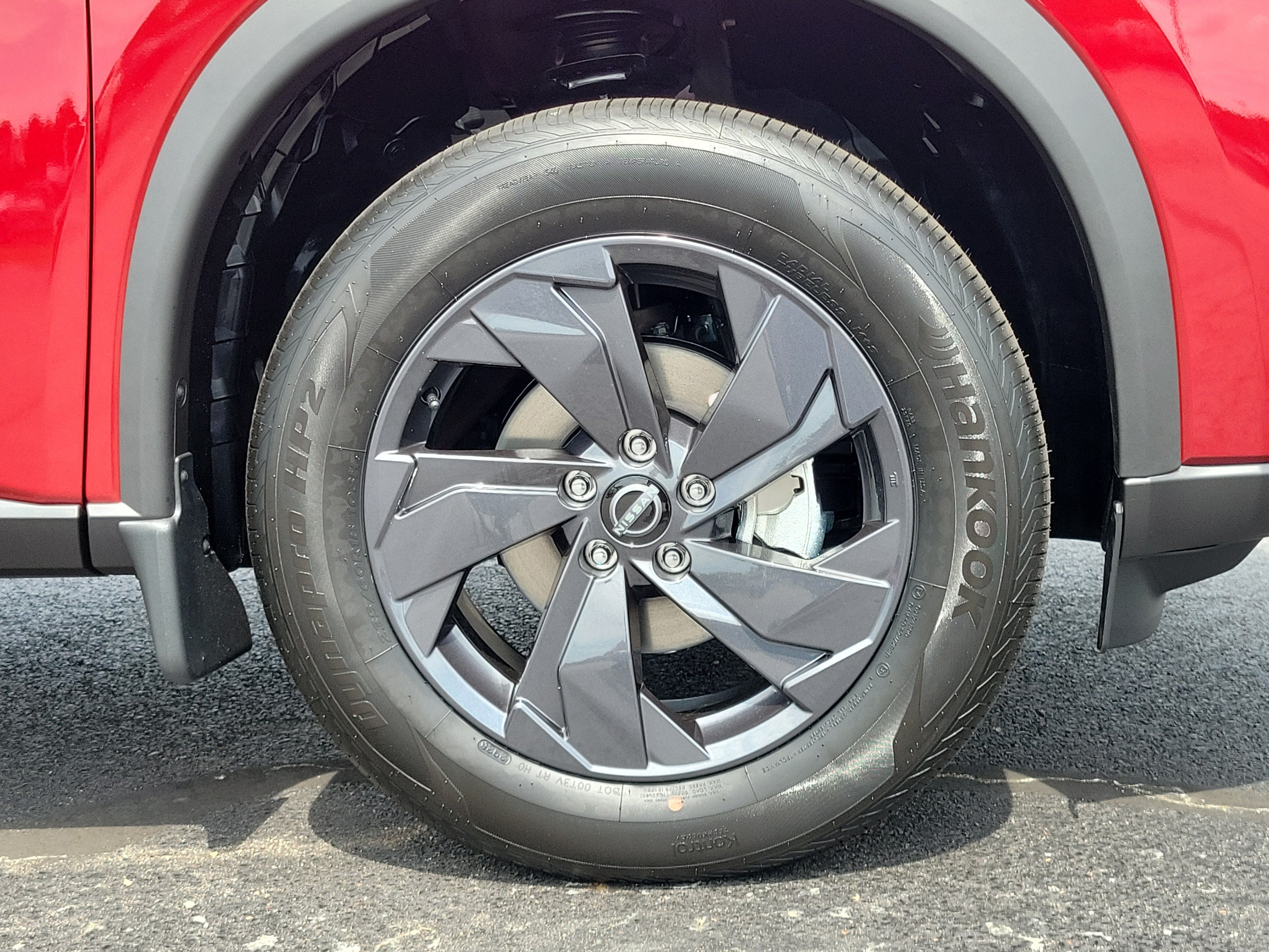 New 2026 Nissan Rogue SV w/ Cold Weather Package AWD/4WD image 5