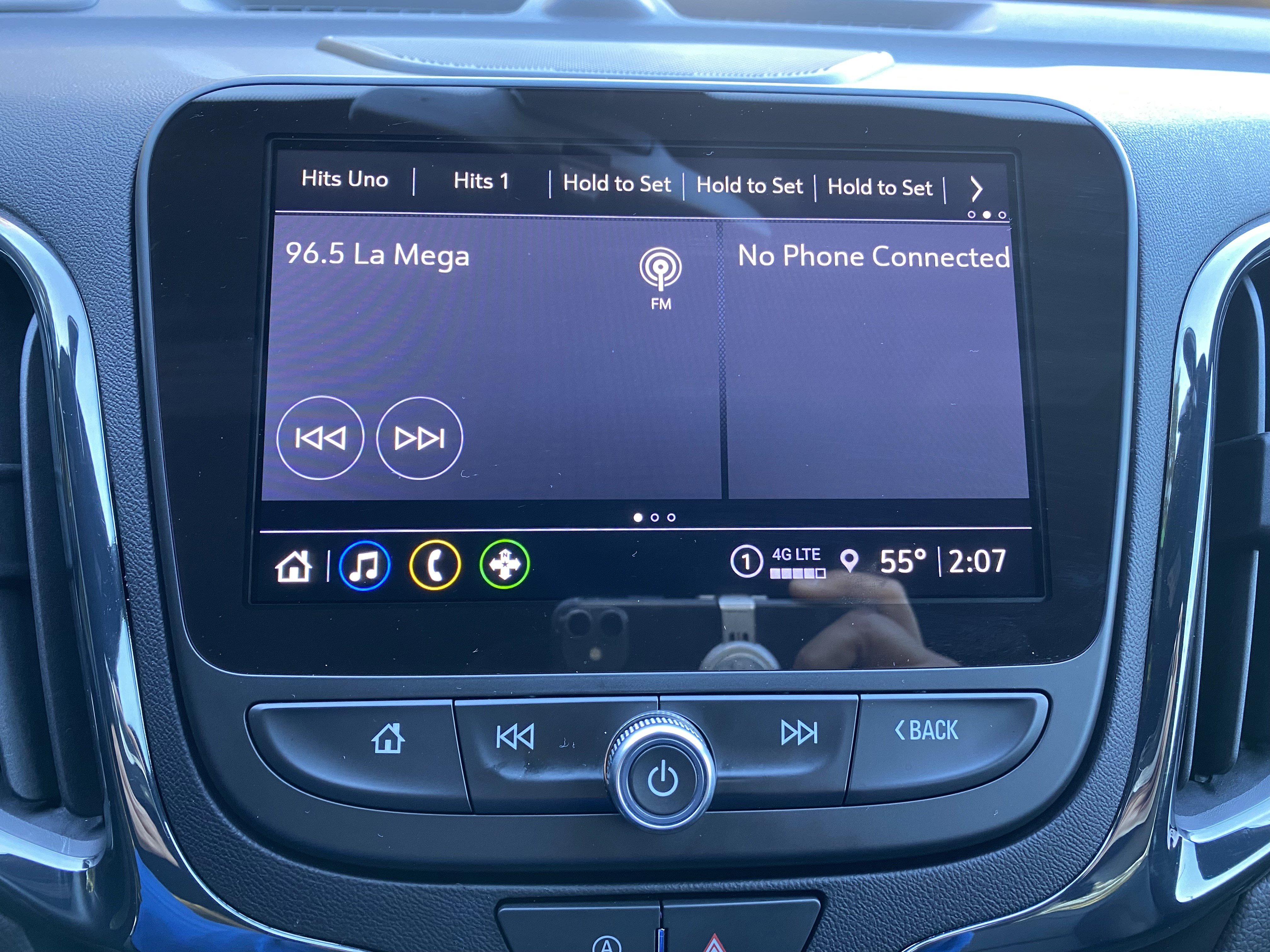 Used 2024 Chevrolet Equinox RS w/ RS Leather Package image 25