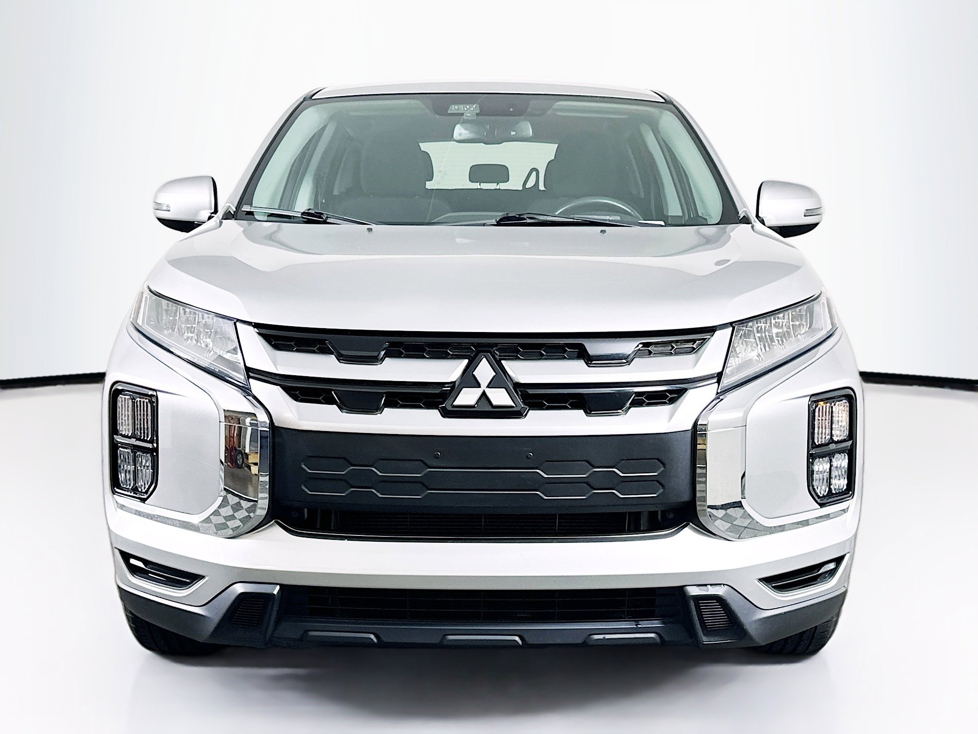 Used 2021 Mitsubishi Outlander Sport SE FWD image 2