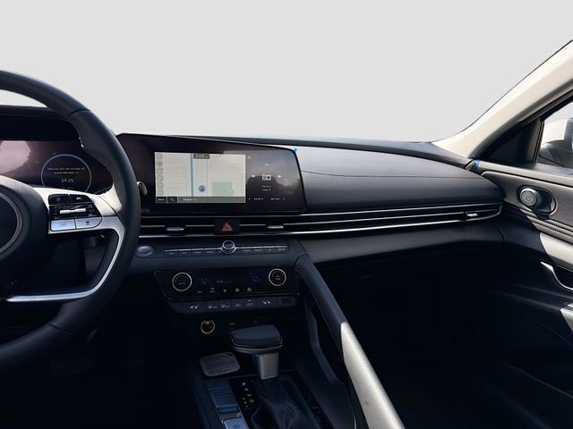 New 2026 Hyundai Elantra Limited image 25