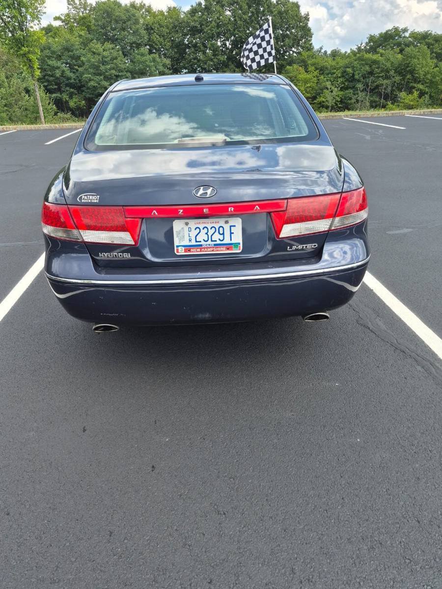 Used 2007 Hyundai Azera Limited FWD image 4