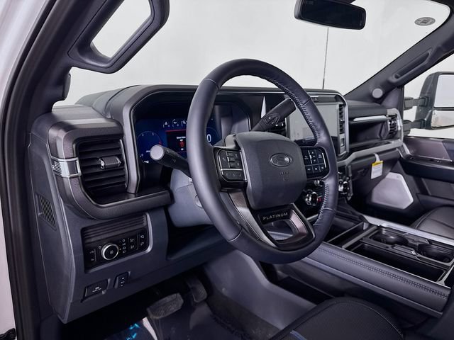 New 2026 Ford F450 Platinum w/ FX4 Off-Road Package image 9